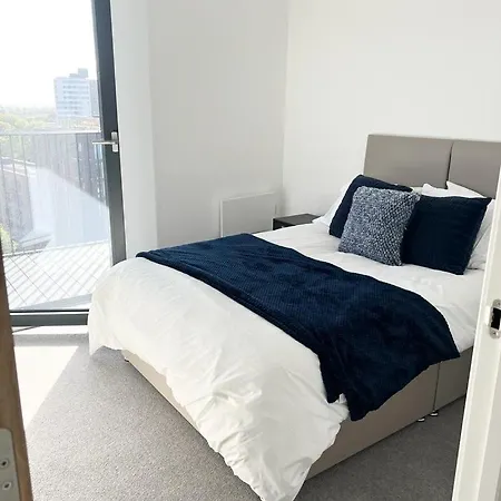 Luxury 2 Bed Apt With City View Manchester Exterior photo