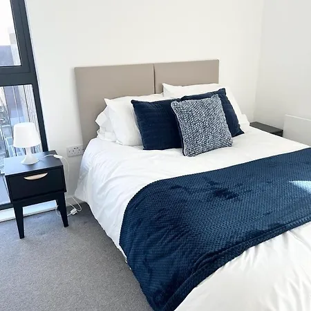 Luxury 2 Bed Apt With City View Manchester Exterior photo